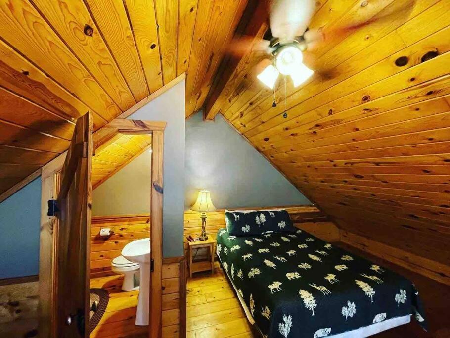 The Loft At Bear Mountain Log Cabins 尤里卡斯普林斯 外观 照片
