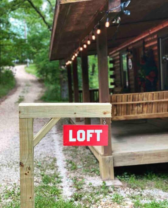 The Loft At Bear Mountain Log Cabins 尤里卡斯普林斯 外观 照片